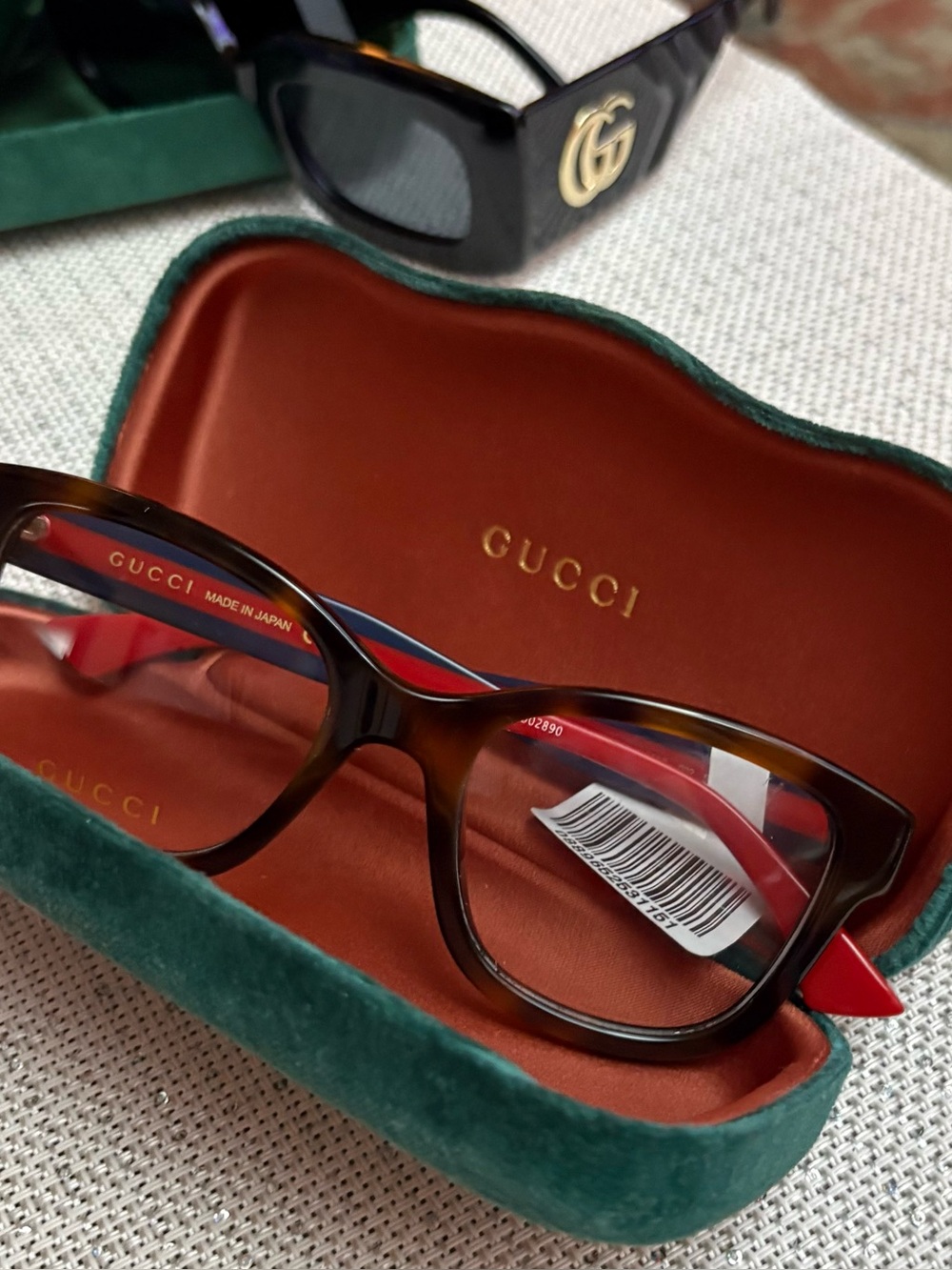 Men Bags Subcategory Classification